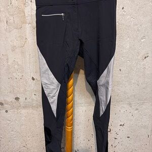 Women’s Riding Sport Full Seat Equestrian Breeches. Size 28